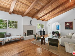 2206 Outpost Dr, Los Angeles, CA 90068