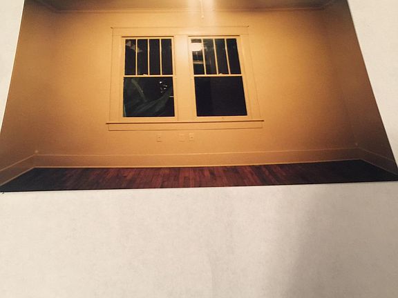 Another picture of front room