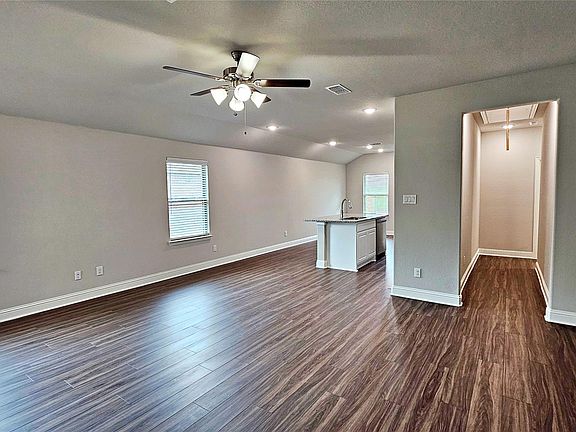 5th image of 434 Cypress #1