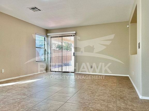 4th image of 2280 E Hazeltine Way