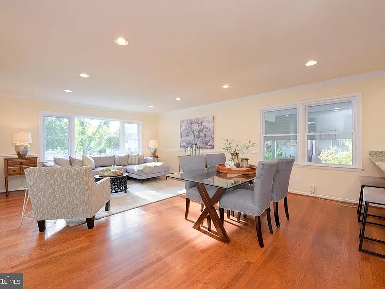 8506 Wagon Wheel Rd — Photo 4
