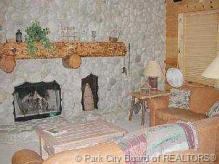 4th image of 2650 Deer Valley Dr #306