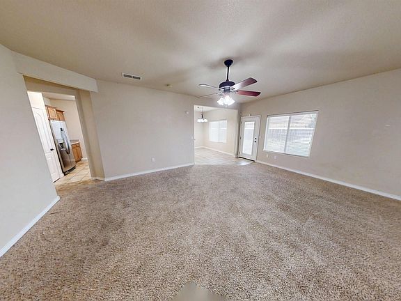 2nd image of 3301 Northglen Dr