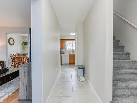 3rd image of 10 Shrewsbury Rd