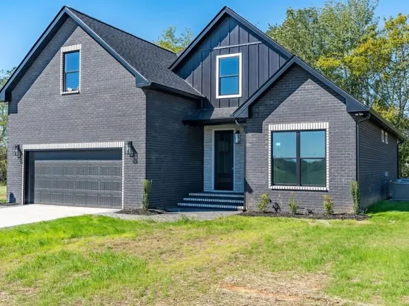 308 Billy T Dr, Elkton, KY 42220