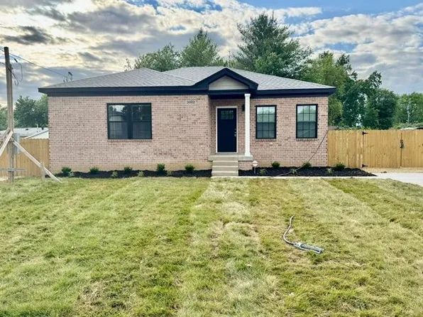 3002 Blue Wing Ct, Louisville, KY 40216