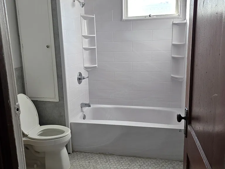 42 Virgil Ave #2 — Photo 10