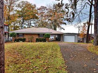 325 Lakeview, Burkeville, TX 75932