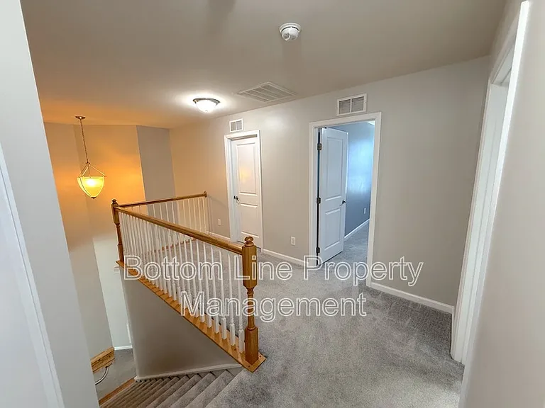 7562 Red Mulberry Way — Photo 13