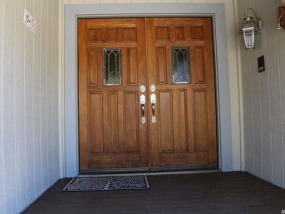 3rd image of 5517 Hyacinth Ct