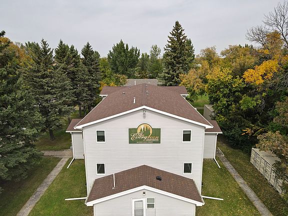 Evergreen Exterior (12)_12072020