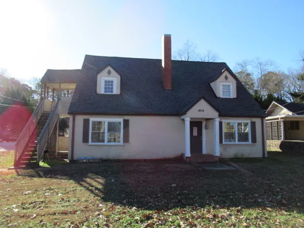 1404 Maple St, Carrollton, GA 30117