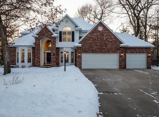 2361 Shadowview Cir, Plover, WI 54467