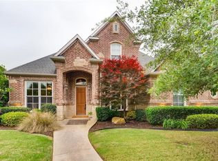 2110 Kingsbury Rd, Mansfield, TX 76063