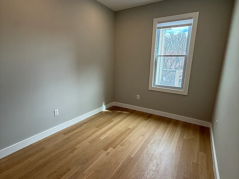 6006 Jefferson St #2 — Photo 10