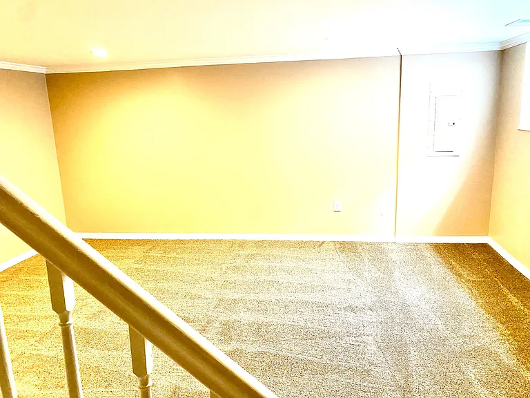 Basement: Rec Room/Den