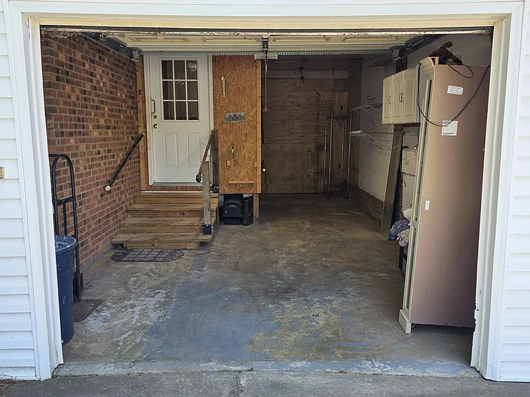 1300 Liberty Dr — Photo 14