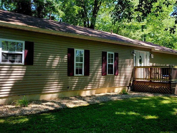 397 Wonder Lake Dr, Akron, OH 44319