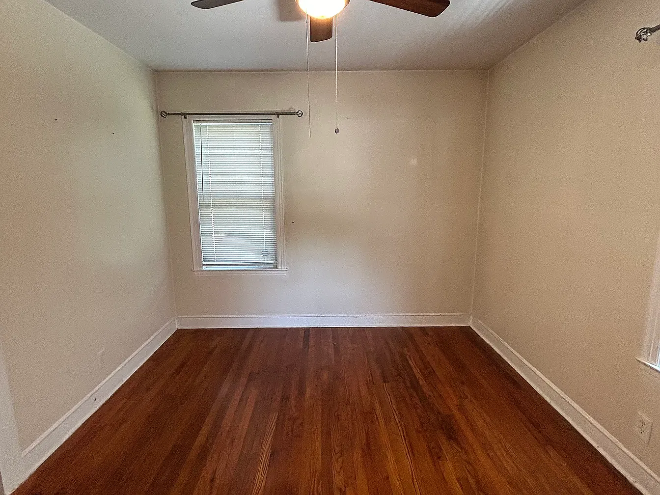 1 bed, 800 sqft, $1,800 — Photo 4