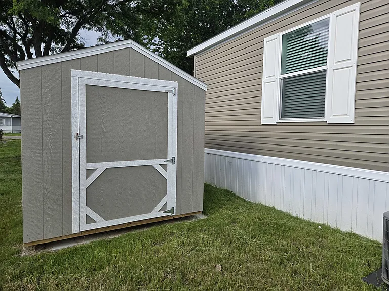 Shed