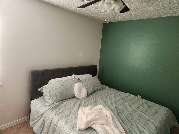 4th image of 1405 University Dr #1-1-1