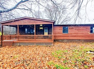 13885 Beard Rd, New Springfield, OH 44443