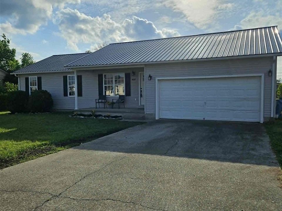 1st image of 119 Brittany Ln