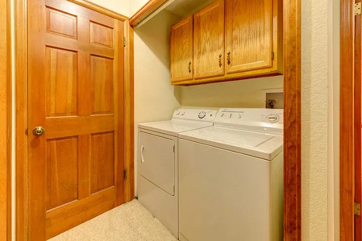 3082 Edison Ct — Photo 9