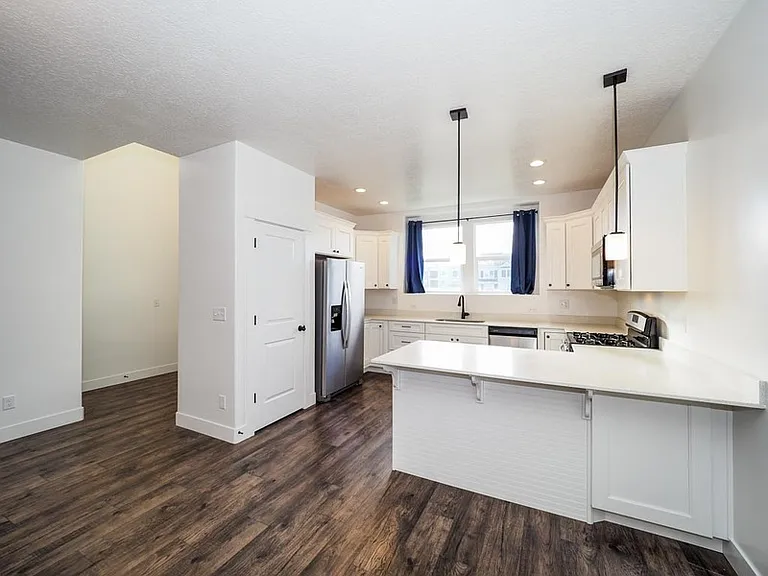 3659 W 1650 N #BASEMENT MASTER — Photo 3