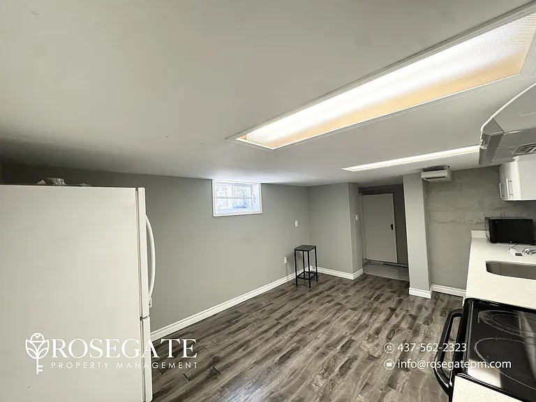 612 Mortimer Ave #2 — Photo 5