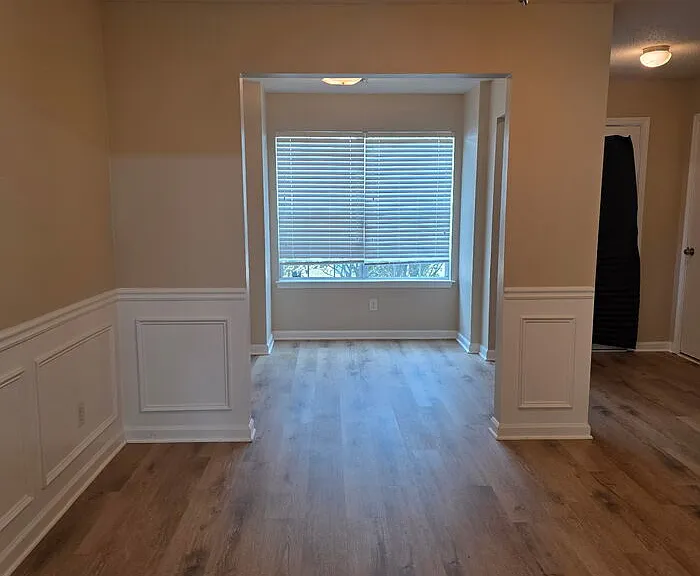 215 Colser Dr — Photo 4