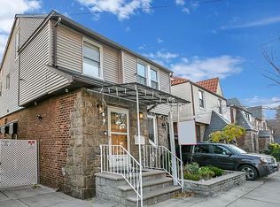 6036 60th Rd, Maspeth, NY 11378