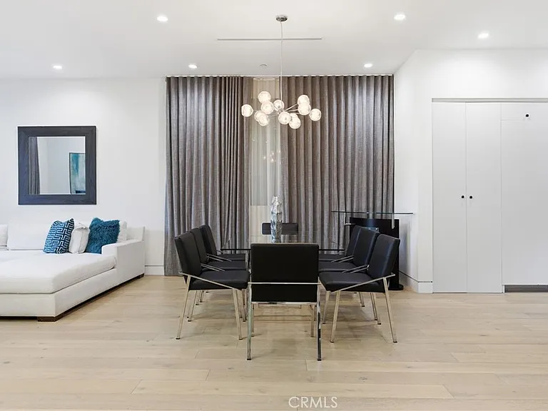 4545 Stern Ave — Photo 8