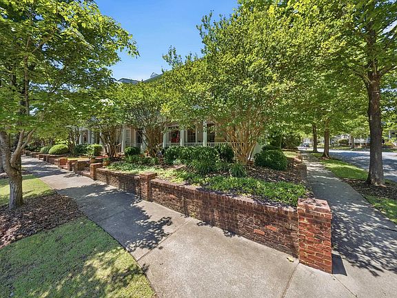 2nd image of 137 Wescott Pl