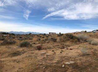 9578 Buena Vista St, Apple Valley, CA 92308