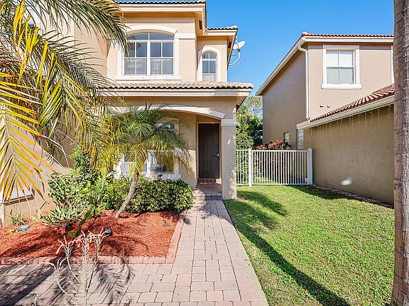 4th image of 5041 Massy Drive