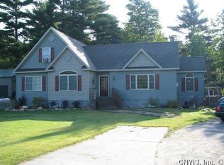 45226 Taylor Rd, Alexandria Bay, NY 13607