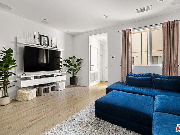 5th image of 118 S Avenue 50 #602