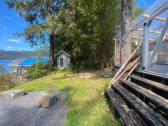 Two of the dry cabins.