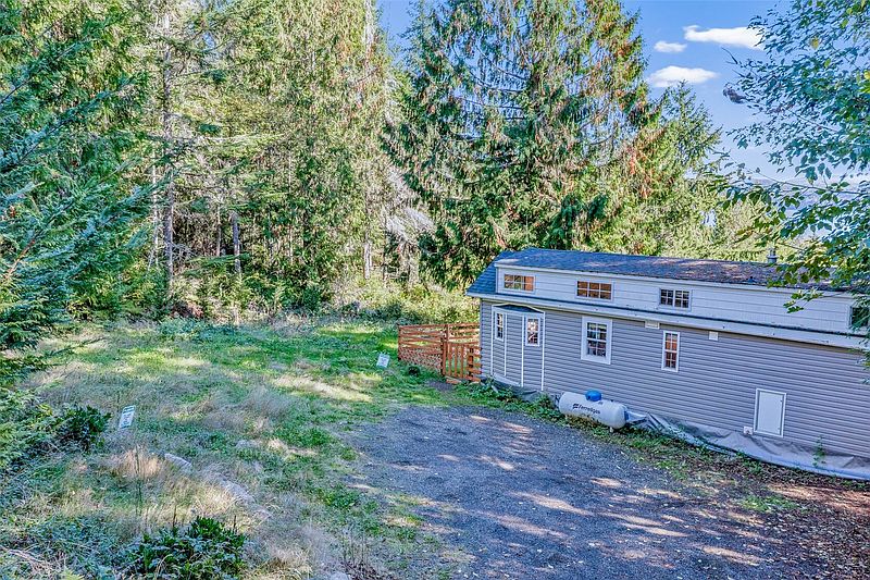 3rd image of 120 N Rustic Ridge Drive