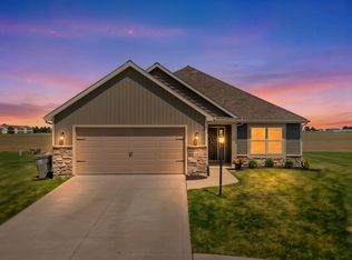 10432 Chesterhills Ct, New Haven, IN 46774