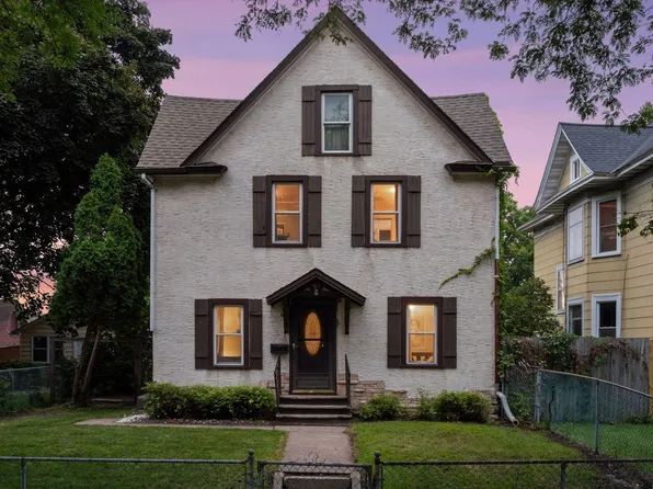 646 Pierce St NE, Minneapolis, MN 55413