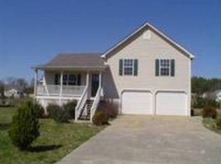 15 Rubie Ln, Cartersville, GA 30120