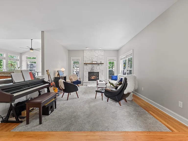 43340 Wintersrun Ct — Photo 11