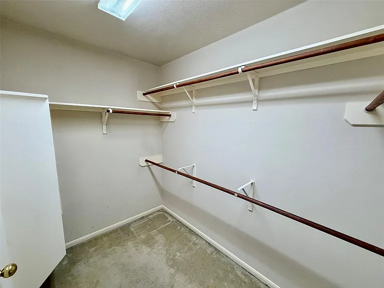 25206 Barmby Dr — Photo 16