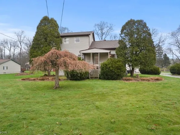 4325 Mayfair Rd, Uniontown, OH 44685