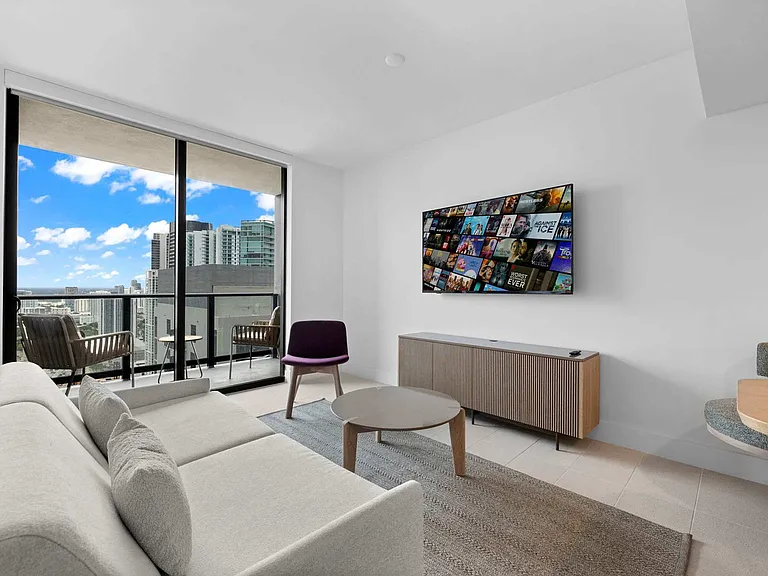 159 NE 6th St #43-ID1032213P — Photo 12