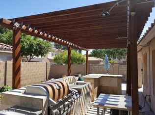 660 E Banelli Pl, Chandler, AZ 85286