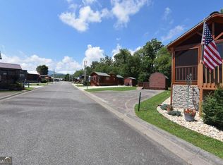 96 Porch View Cir, Blairsville, GA 30512