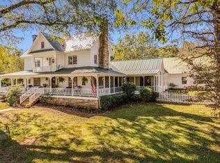 1157 Etowah River Rd, Dawsonville, GA 30534